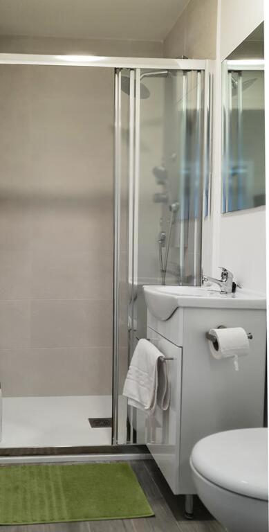 Apartamento De 2020 A Estrenar En Pleno Centro1B Algeciras Exteriér fotografie